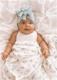 Fox & Fallow - Organic Muslin Swaddle in Forget-Me-Not