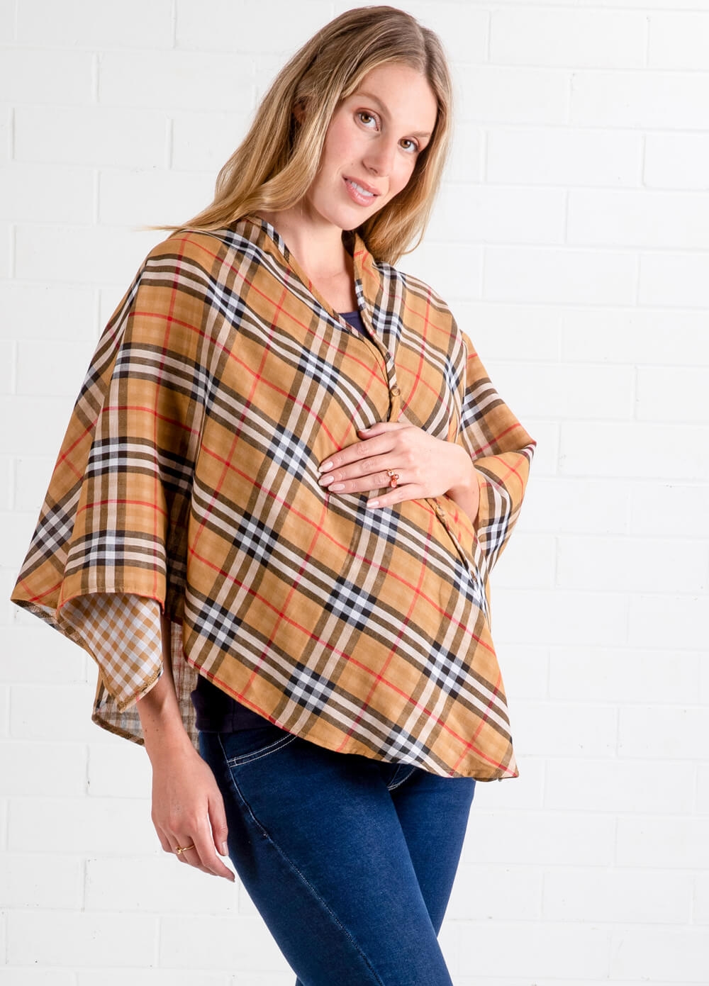 Lait & Co - Cadene Nursing Cover in Camel Plaid