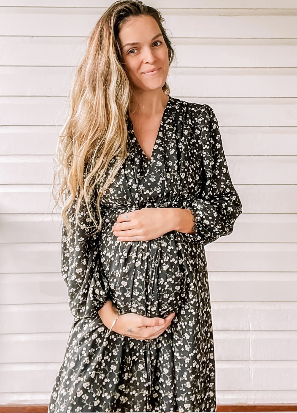 Lait & Co - Evie L/S Midi Dress in Black Floral