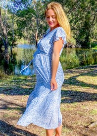 Lait & Co - Kendra Chiffon Midi Dress in Blue Floral