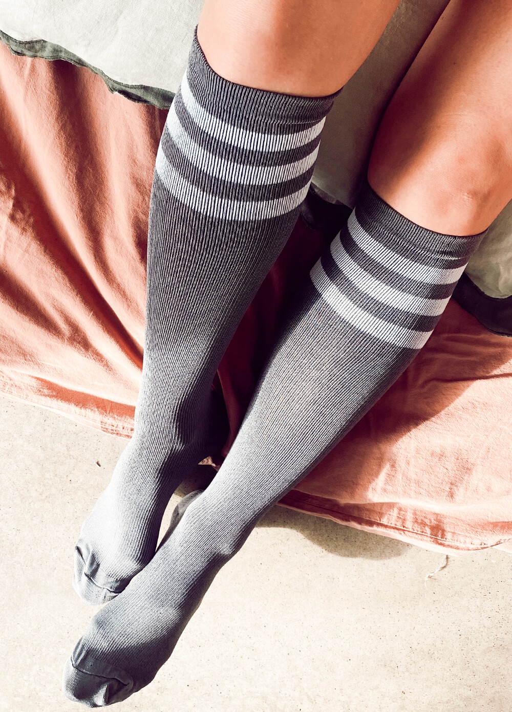 Mama Sox - Motivate Compression Socks in Grey Stripe