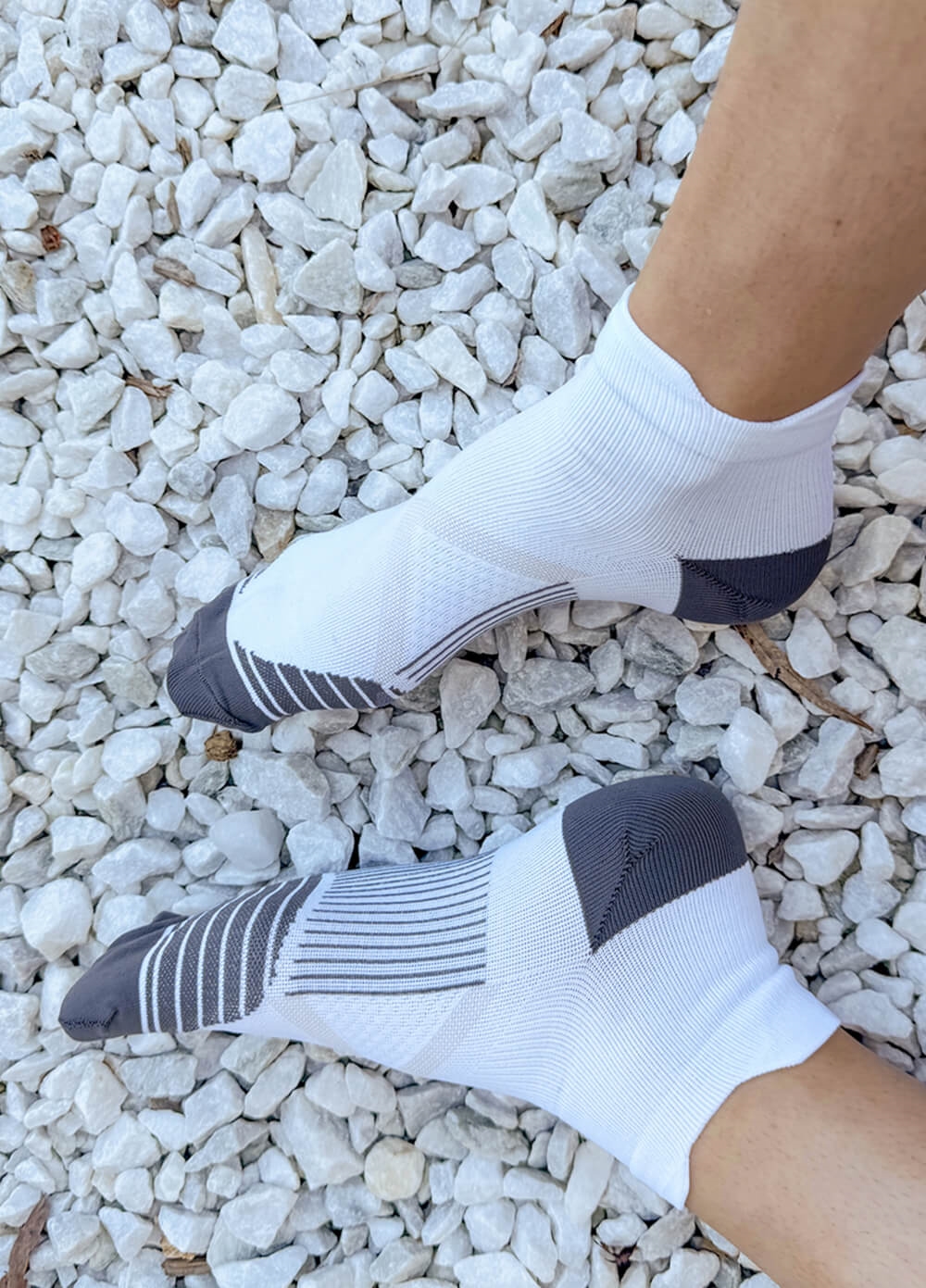 Mama Sox - Propel Sports Compression Ankle Socks in White