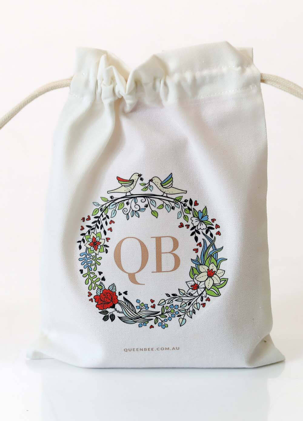 Signature Gift Bag w Gift Tag by Queen Bee