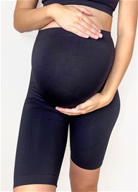 QueenBee® - Emmy Smoothing Shorts in Black
