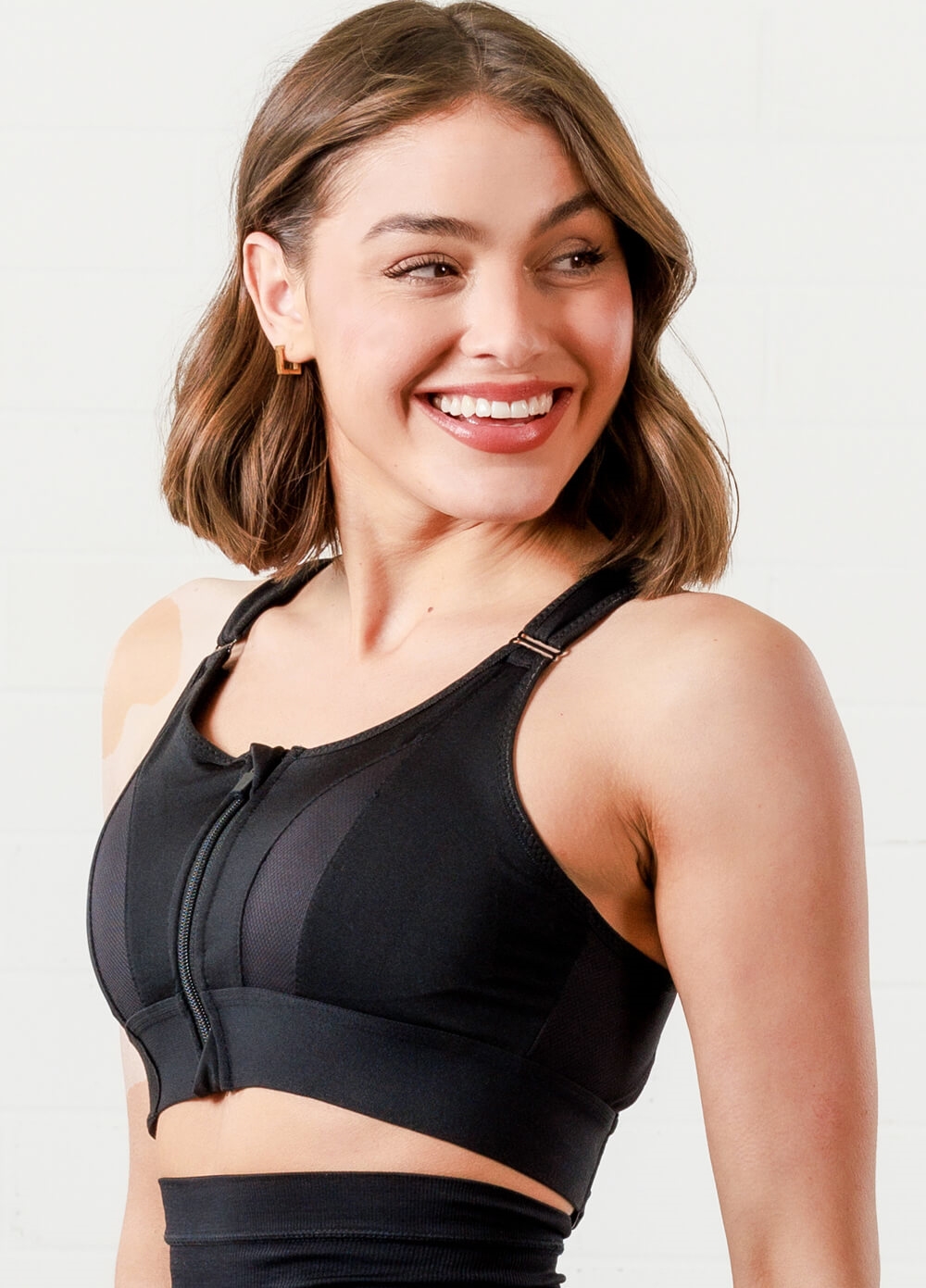 QueenBee® - Frankie Nursing Sports Bra in Black