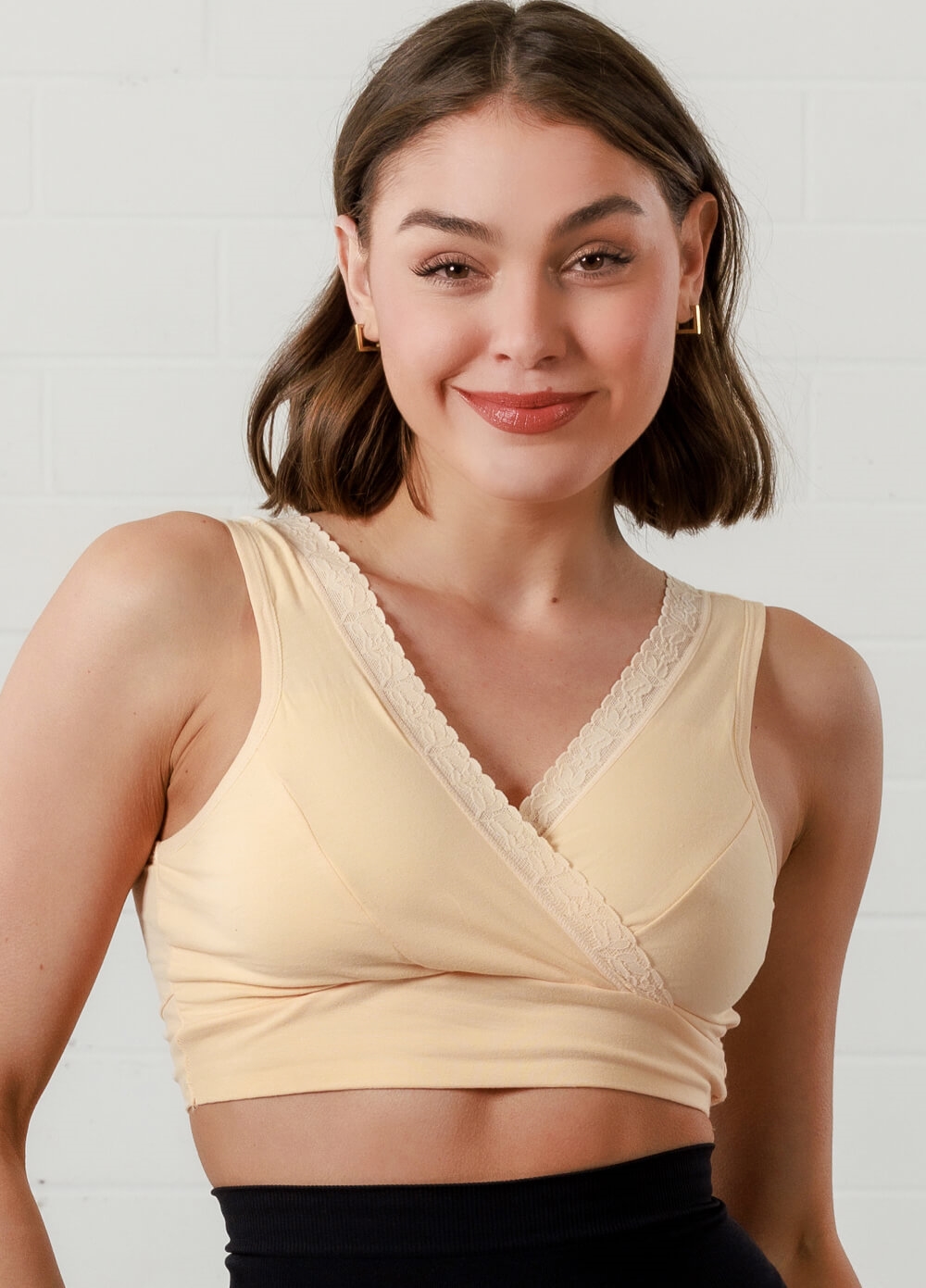 QueenBee® - Layla Lace Trim Nursing Sleep Bra in Peach