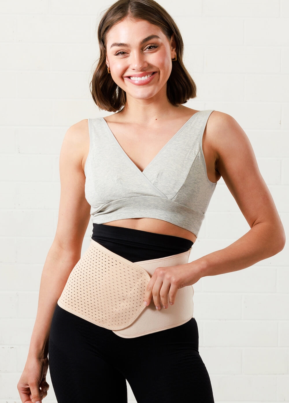 QueenBee® - Perforated Post-Pregnancy Belly Wrap 