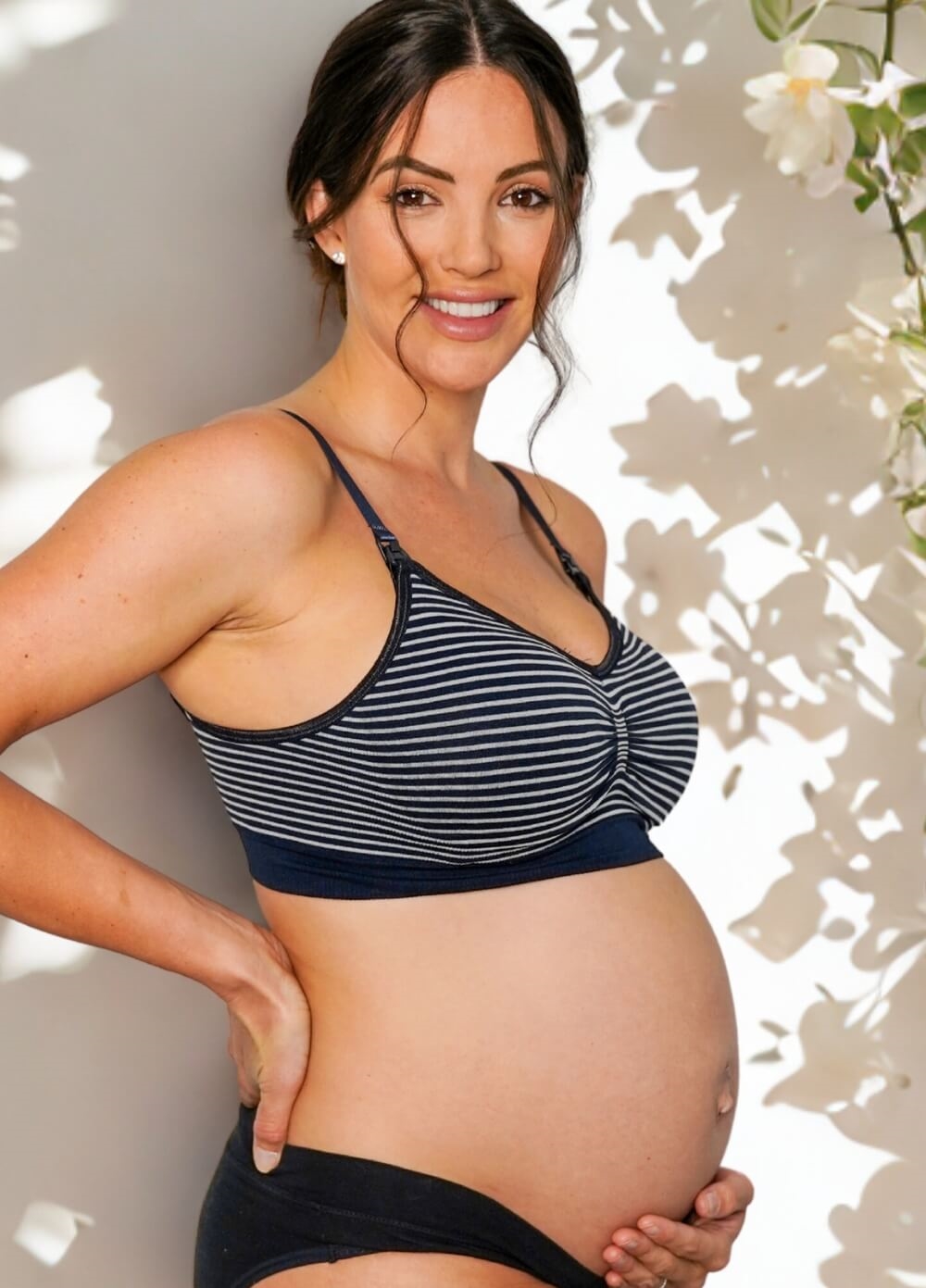 QueenBee® - Savannah Seamless Nursing Bra in Navy Stripe