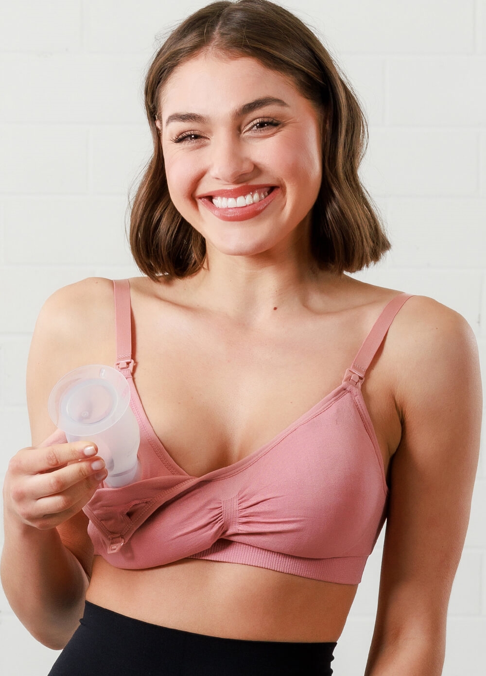 QueenBee® - Stella Seamless Pumping Bra in Pink