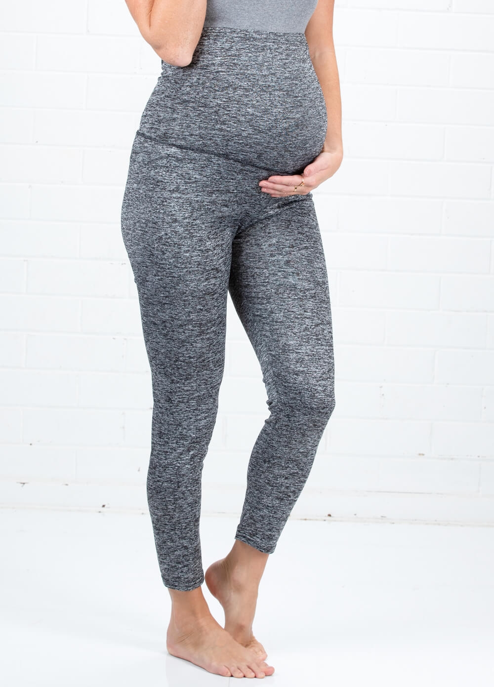 QueenBee® - Tammy Active Leggings in Charcoal - ON SALE