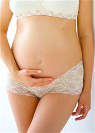 Belabumbum - Rachelle Boycut Shorts in Creme